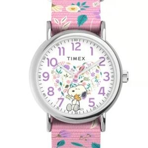 Timex® Peanuts- Snoopy & Woodstock, Floral Watch, TW2V77800JT, NEW IN BOX!!